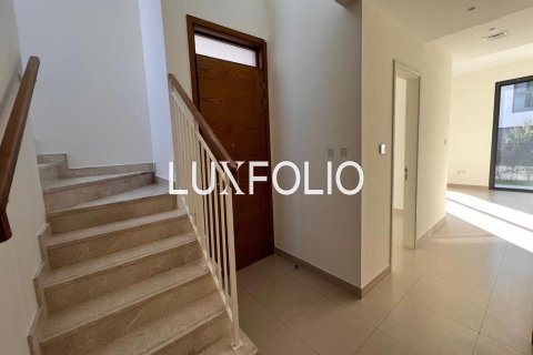Townhouse in Maple at Dubai Hills Estate, Dubai Hills Estate, Dubai 4 bedrooms, 272 sq.m. № 46418 - photo 13