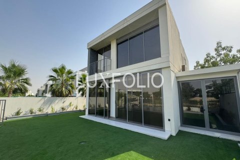 Villa in Sidra Villas, Dubai Hills Estate, Dubai 4 bedrooms, 462 sq.m. № 46419 - photo 1
