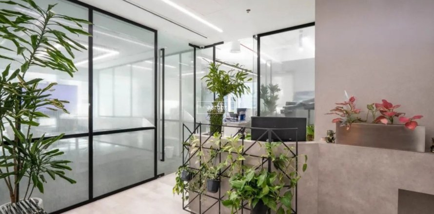 Bureau à Business Bay, Dubai, 151.4 m², № 56077