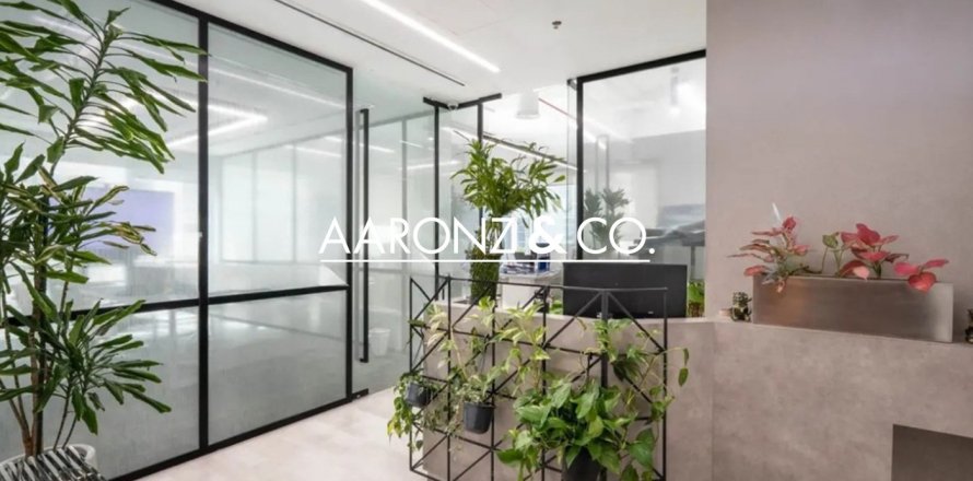 Bureau à Business Bay, Dubai, 151 m², № 56077