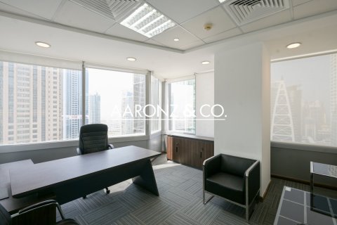 Oficina en Jumeirah Lake Towers, Dubai, 99 m², № 56076 - foto 5