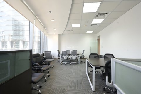 Снять в аренду офис в Джумейра Лейк Тауэрс, Дубай: 99.4м², № 56076 - фото 12