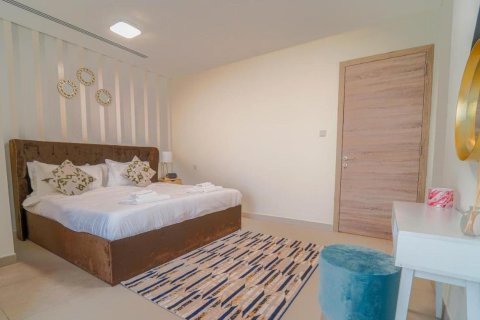 Купить квартиру в Мирдифом, Дубай: 2 спальни, 193м², № 30190 - фото 6
