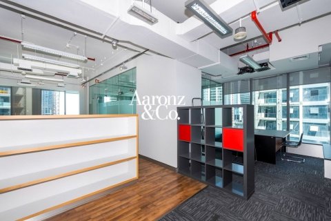 Office in Bayswater, Business Bay, Dubai 156 sq.m. № 110483 - photo 5