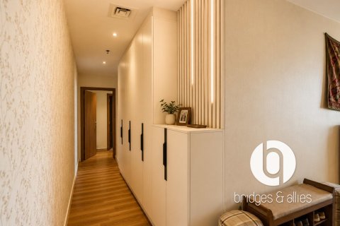 Apartment in MAG 218, Dubai Marina, Dubai 2 bedrooms, 162 sq.m. № 110482 - photo 6