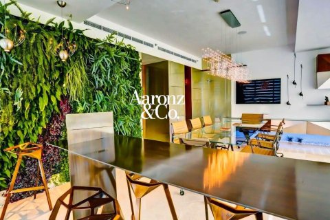 Office in Business Bay, Dubai 334 sq.m. № 110486 - photo 9