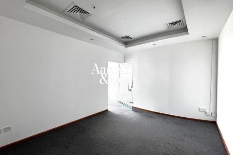 Bureau à Dubai Media City, Dubai, 74 m², № 110485 - photo 7