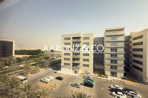 Bureau à Dubai Investment Park, Dubai, 4015 m², № 90748 - photo 18