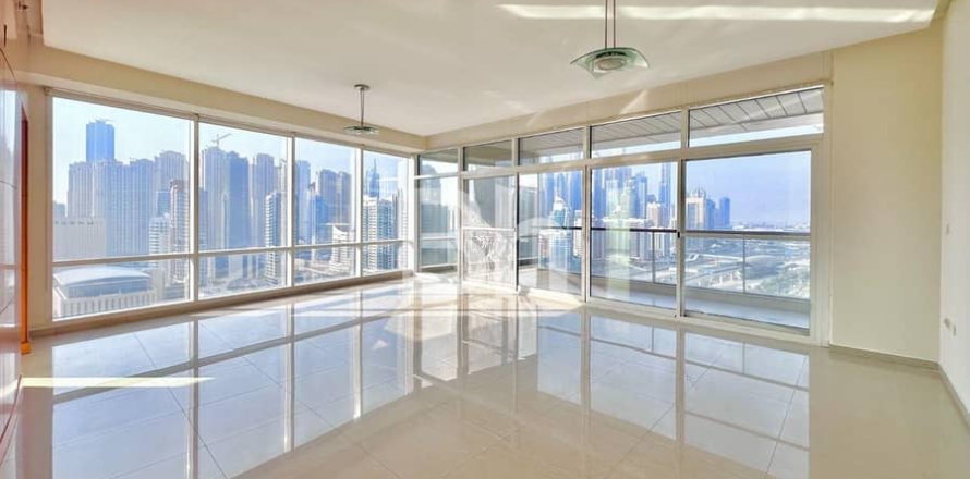 Appartement à Jumeirah Lake Towers, Dubai, 2 chambres, 189 m², № 57441