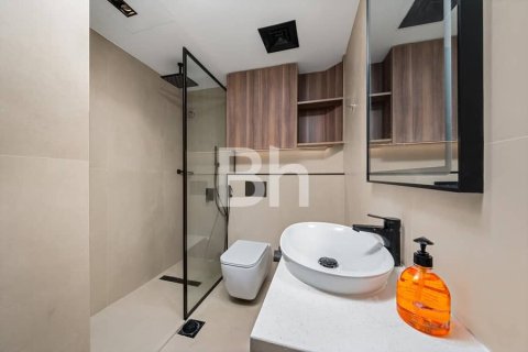 Apartment in Jumeirah Lake Towers, Dubai 47 sq.m. № 57439 - photo 7