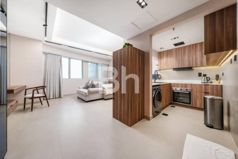 Apartment in Jumeirah Lake Towers, Dubai 47 sq.m. № 57439 - photo 1