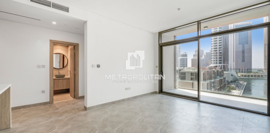 Apartment in Business Bay, Dubai 1 bedroom, 64 sq.m. № 73278