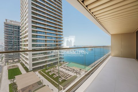 Apartment in EMAAR Beachfront, Dubai Harbour, Dubai 2 bedrooms, 154 sq.m. № 73275 - photo 25