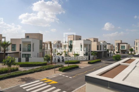 Villa en Arabian Ranches 3, Dubai, 4 dormitorios, 381 m², № 87673 - foto 20