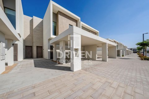 Villa à The Valley, Dubai, 3 chambres, 174 m², № 87672 - photo 2