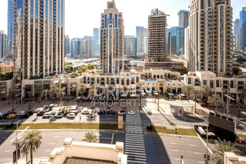 Appartement à 29 Burj Boulevard, Downtown Dubai (Downtown Burj Dubai), Dubai, 1 chambre, 74 m², № 87675 - photo 2