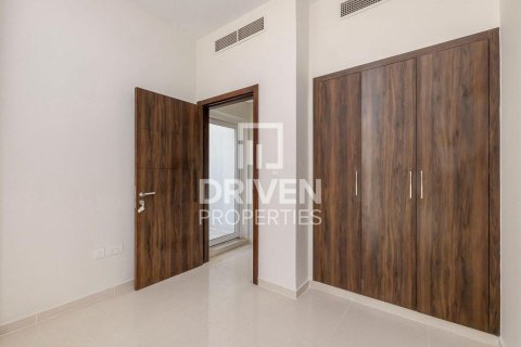 Adosado en DAMAC Hills (Akoya by DAMAC), Dubai, 5 dormitorios, 228 m², № 87671 - foto 12
