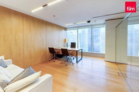 Снять в аренду офис в Дубае: 230.7м², № 55936 - фото 3