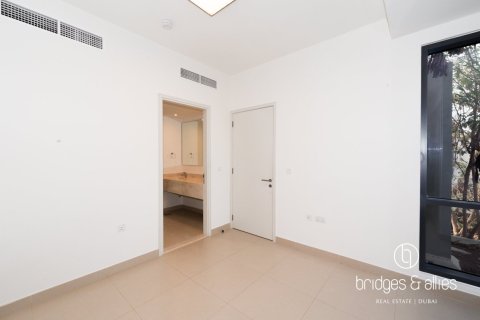 Снять в аренду виллу в Дубай Хилс Эстейт, Дубай: 4 спальни, 271м², № 113988 - фото 19