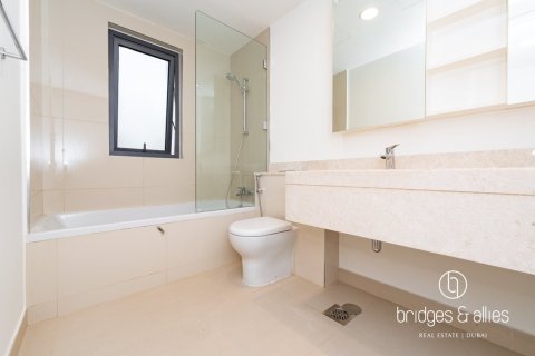 Снять в аренду виллу в Дубай Хилс Эстейт, Дубай: 4 спальни, 271м², № 113988 - фото 26