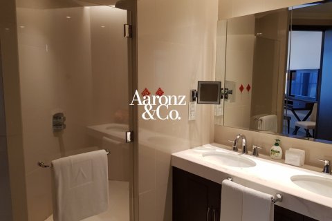 Appartement à Downtown Dubai (Downtown Burj Dubai), Dubai, 2 chambres, 149 m², № 113989 - photo 14