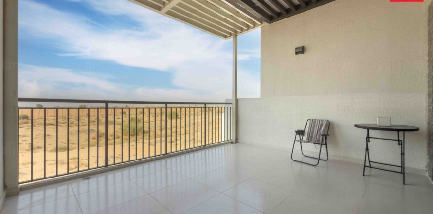 Таунхаус в Дубае, 5 спален, 176м², № 55906
