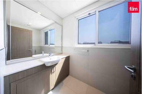Villa en Dubai, 4 dormitorios, 466 m², № 55903 - foto 16