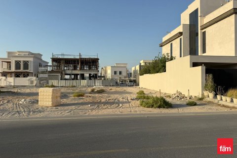 Купить земельный участок в Дубае: 464.8м², № 55893 - фото 4