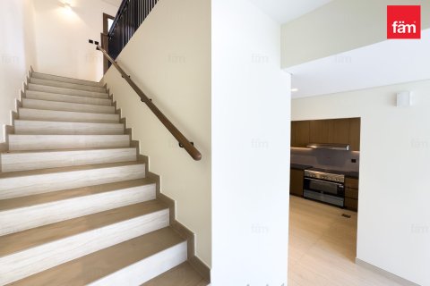 Adosado en Dubai, 3 dormitorios, 144 m², № 141785 - foto 5