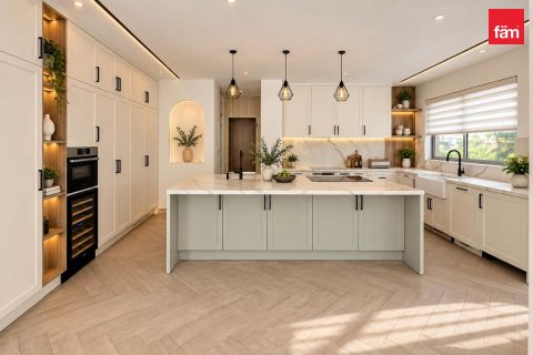 Villa en Dubai, 5 dormitorios, 1046.9 m², № 141792 - foto 5