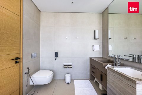 Apartment in Dubai 3 bedrooms, 179 sq.m. № 9150 - photo 6