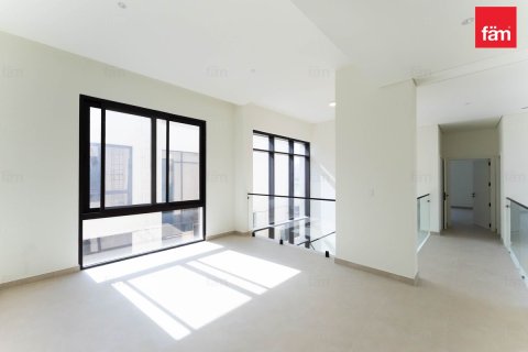 Villa en Dubai, 5 dormitorios, 687.9 m², № 9148 - foto 10
