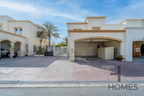 Adosado en The Springs, Dubai, 3 dormitorios, 213 m², № 14084 - foto 4