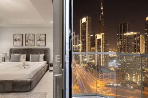 Apartment in Paramount Tower Hotel & Residences, Business Bay, Dubai 2 bedrooms, 127 sq.m. № 38796 - photo 15