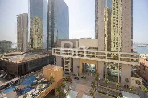 Купить квартиру в Джумейра Бич Резиденс, Дубай: 3 спальни, 167м², № 23260 - фото 3