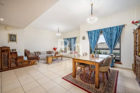 Купить квартиру в Джумейра Бич Резиденс, Дубай: 3 спальни, 167м², № 23260 - фото 17