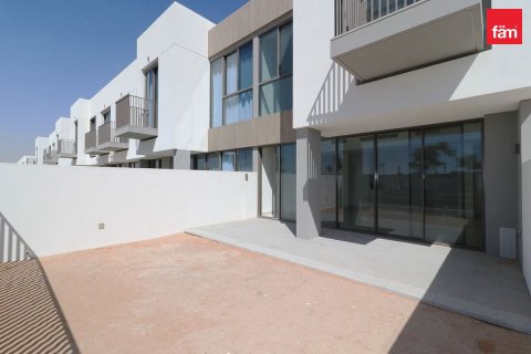 Villa in Dubai 3 bedrooms, 176.5 sq.m. № 133036 - photo 4