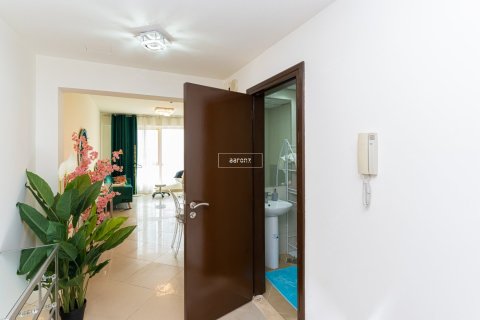 Apartment in Jumeirah Lake Towers, Dubai 1 bedroom, 69.6 sq.m. № 50327 - photo 12
