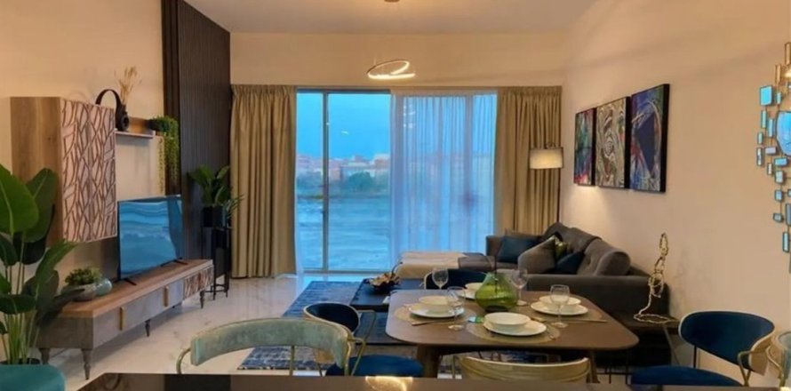 Appartement à Dubai, 2 chambres, 130 m², № 5747