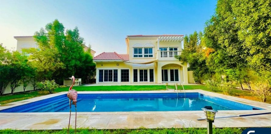 Villa en District 16, Jumeirah Village Circle, Dubai, 4 dormitorios, 789 m², № 76096