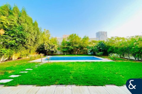 Villa en District 16, Jumeirah Village Circle, Dubai, 4 dormitorios, 789 m², № 76096 - foto 2