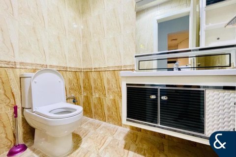 Villa en District 16, Jumeirah Village Circle, Dubai, 4 dormitorios, 789 m², № 76096 - foto 7