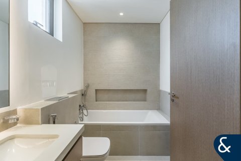 Villa in Al Furjan, Dubai 4 bedrooms, 428 sq.m. № 76099 - photo 27