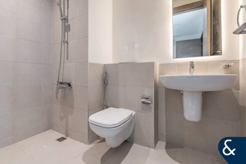 Villa in Al Furjan, Dubai 4 bedrooms, 428 sq.m. № 76099 - photo 11