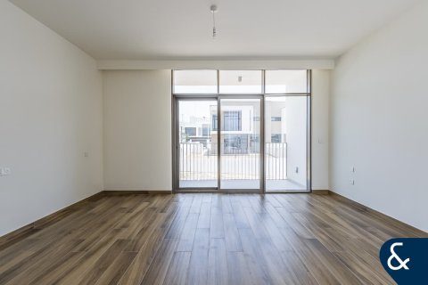 Villa in Al Furjan, Dubai 4 bedrooms, 428 sq.m. № 76099 - photo 24