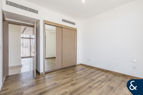 Villa in Al Furjan, Dubai 4 bedrooms, 428 sq.m. № 76099 - photo 21