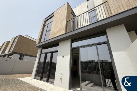 Villa in Mudon, Dubai 4 bedrooms, 246 sq.m. № 76110 - photo 9