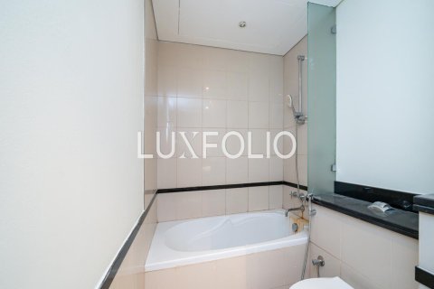 Apartment in The Views, Dubai 1 bedroom, 80 sq.m. № 45307 - photo 12