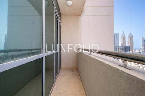 Apartment in The Views, Dubai 1 bedroom, 80 sq.m. № 45307 - photo 15
