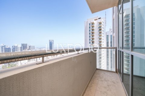 Apartment in The Views, Dubai 1 bedroom, 80 sq.m. № 45307 - photo 17